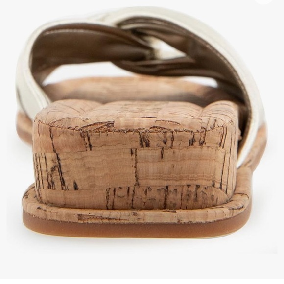 Aerosoles Brady Soft Gold Leather Women’s Slide Sandals New in Box size 7.5 - Picture 6 of 6